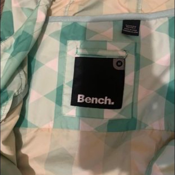 Bench - Picture 1 of 2